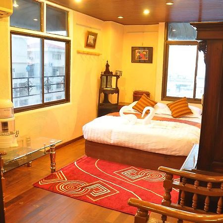Asian Bliss Myanmar Hostel Yangon Eksteriør bilde